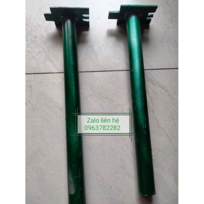 1 cây mở năp thùng phuy 200kg loại sắt